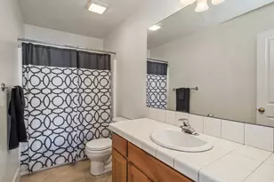 20663 Jayhawk Ln, Bend, OR 97702 - Photo 27