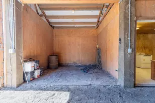 7140 Jake Rd, Klamath Falls, OR 97601 - Photo 37