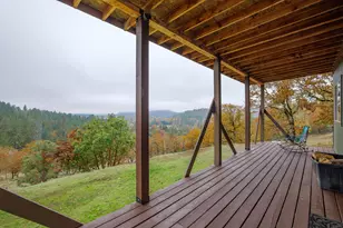 311 Grays Creek Rd, Grants Pass, OR 97527 - Photo 23