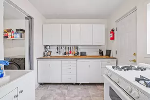 311 Grays Creek Rd, Grants Pass, OR 97527 - Photo 9