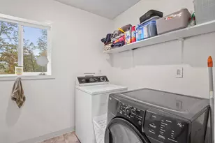 311 Grays Creek Rd, Grants Pass, OR 97527 - Photo 13