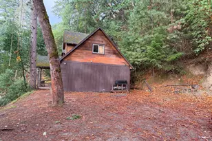 198 Coyote Creek Rd, Wolf Creek, OR 97497 - Photo 3