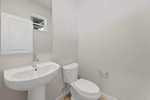 21708 SE Stromboli Ln, Bend, OR 97702 - Photo 3