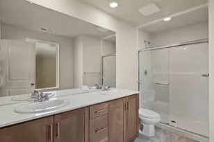 62745 Eagle Rd, Bend, OR 97701 - Photo 11