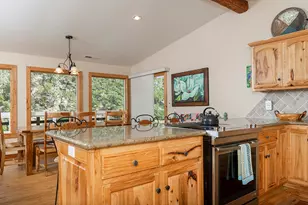 11926 Galice Rd, Merlin, OR 97532 - Photo 13