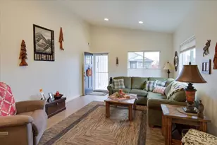2920 NW Hemlock Ln, Redmond, OR 97756 - Photo 15