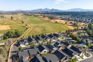 2920 NW Hemlock Ln, Redmond, OR 97756 - Photo 41