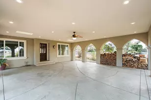 1924 Myers Ln, Medford, OR 97501 - Photo 7