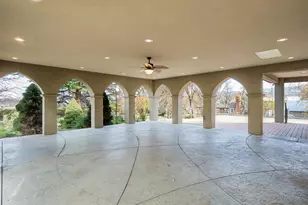 1924 Myers Ln, Medford, OR 97501 - Photo 9