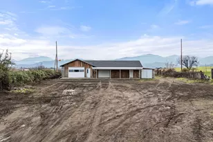 1924 Myers Ln, Medford, OR 97501 - Photo 59