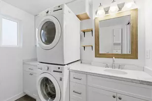 533 Pearl St, Medford, OR 97504 - Photo 17