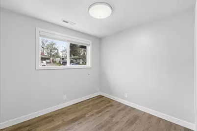 533 Pearl Street, Medford, OR 97504 - Photo 13