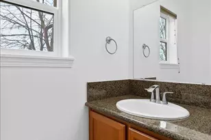 411 Berrydale Ave, Medford, OR 97501 - Photo 13