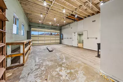 501 N Main Street, Phoenix, OR 97535 - Photo 33