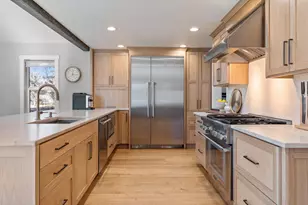 18025 Cascade Estates Dr, Bend, OR 97703 - Photo 11