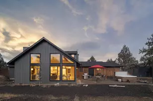 18025 Cascade Estates Dr, Bend, OR 97703 - Photo 37