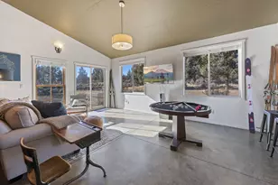18025 Cascade Estates Dr, Bend, OR 97703 - Photo 39