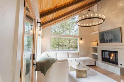 17898 Acer Lane #9, Sunriver, OR 97707 - Photo 3