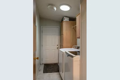 1201 SW 28th Street #15, Redmond, OR 97756 - Photo 9