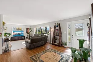 2241 Dellwood Ave, Medford, OR 97504 - Photo 7