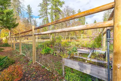 903 Nicklaus Point Lane, Grants Pass, OR 97526 - Photo 57