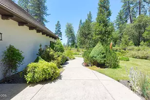 903 Nicklaus Point Ln, Grants Pass, OR 97526 - Photo 5