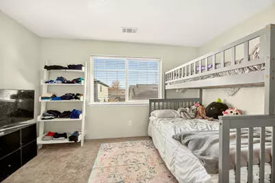 630 Spring Valley Drive, Medford, OR 97501 - Photo 15