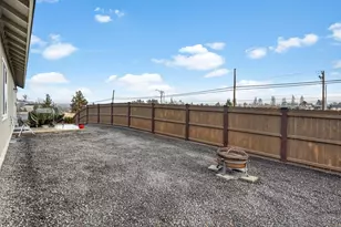 591 SW Cassidy Ave, Madras, OR 97741 - Photo 27