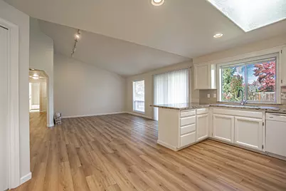 3037 Jenero Court, Medford, OR 97504 - Photo 11