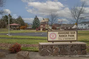 2607 NE 5th St, Redmond, OR 97756 - Photo 23