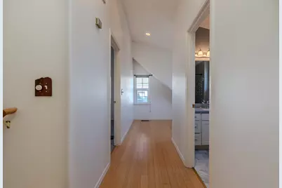 246 9th St Alley, Ashland, OR 97520 - Photo 15