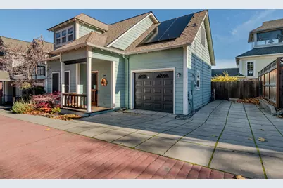 246 9th St Alley, Ashland, OR 97520 - Photo 3