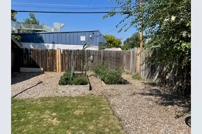 114 NW Delaware Avenue, Bend, OR 97703 - Photo 13