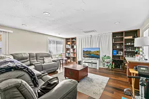 1569 Papago Dr, Medford, OR 97504 - Photo 11