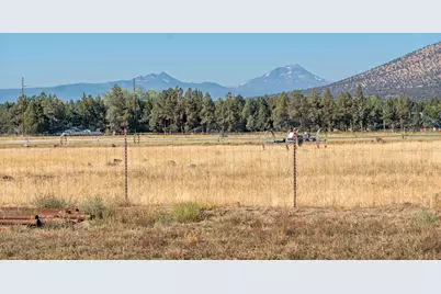 5755 SW Obsidian Avenue, Redmond, OR 97756 - Photo 67