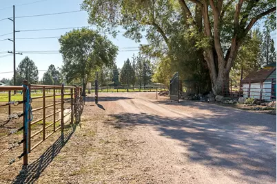 5755 SW Obsidian Avenue, Redmond, OR 97756 - Photo 75