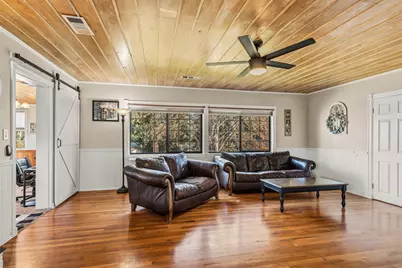 560 Woodberry Lane, Jacksonville, OR 97530 - Photo 7