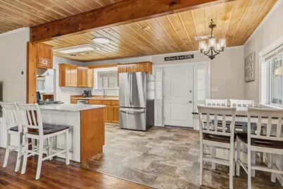 560 Woodberry Lane, Jacksonville, OR 97530 - Photo 13