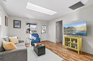 134 N 2nd St, Ashland, OR 97520 - Photo 5