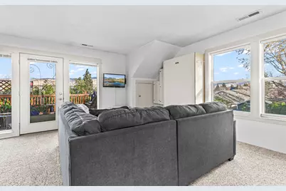 134 N 2nd Street, Ashland, OR 97520 - Photo 35