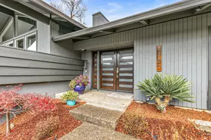 1737 Hybiscus St, Medford, OR 97504 - Photo 7