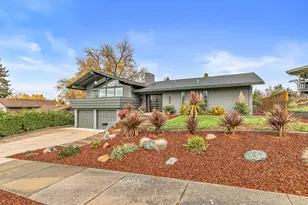 1737 Hybiscus St, Medford, OR 97504 - Photo 53