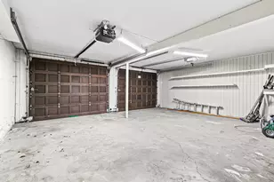 1737 Hybiscus St, Medford, OR 97504 - Photo 41