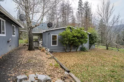 13230 Highway 238, Jacksonville, OR 97530 - Photo 33