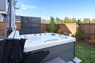 60915 SE Epic Pl, Bend, OR 97702 - Photo 37