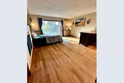 1565 NW Wall Street #306, Bend, OR 97703 - Photo 3