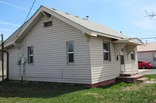 1401 E Main St, Klamath Falls, OR 97601 - Photo 3