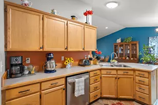 380 Sunnyside Dr, Winston, OR 97496 - Photo 11