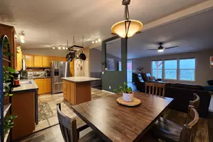 198 Flamingo Dr, Eagle Point, OR 97524 - Photo 13