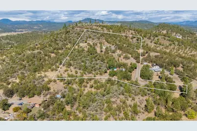 198 Flamingo Drive, Eagle Point, OR 97524 - Photo 15